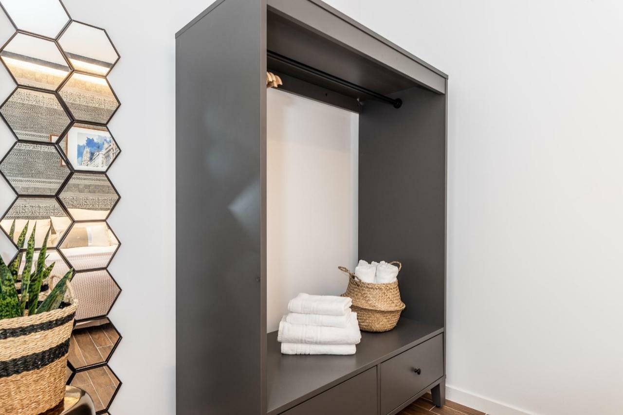 Waou Sol Es Mia - Corta Duracion Apartment Madrid Luaran gambar